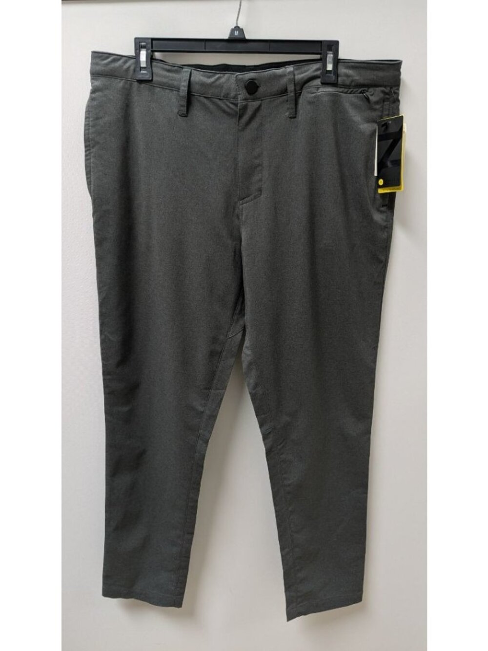 Zella Men's Grey Obsidian Heather Slim Leg Pants
